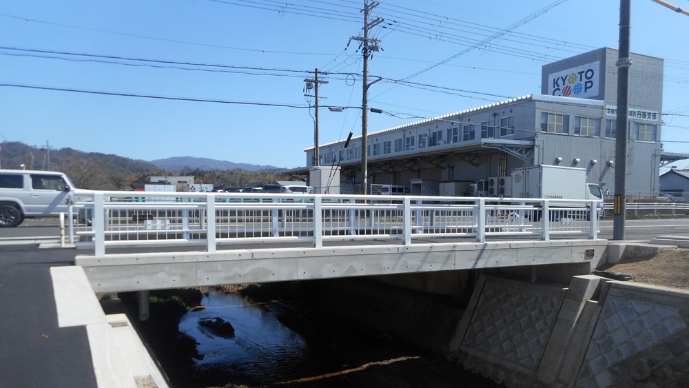 ERB施工実績 茨城県笠間市「逆川橋側道橋」